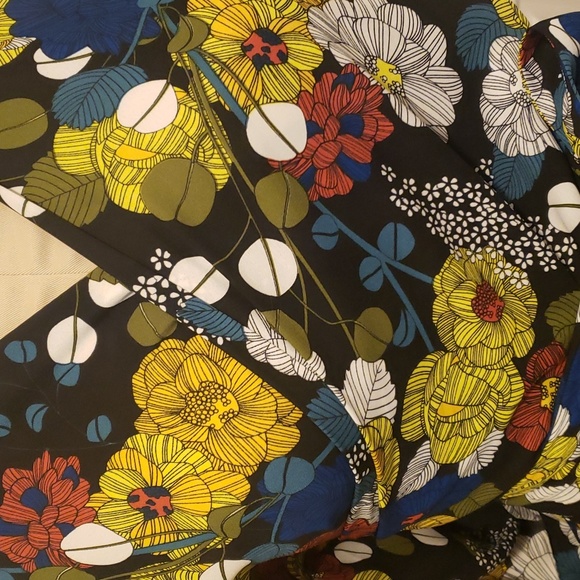 Blouse - Picture 2 of 4